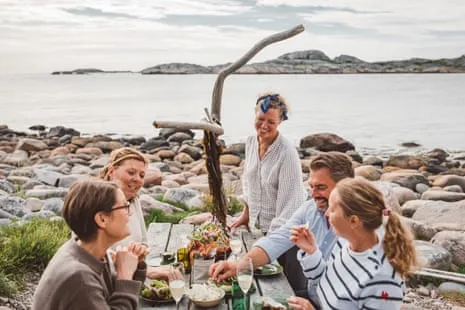 Sea Baths and Ocean Foraging on This Nordic Wellness Retreat